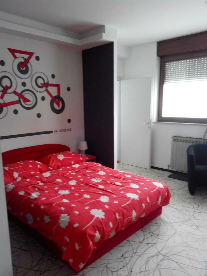 Rooms Sobe Zg Загреб Экстерьер фото